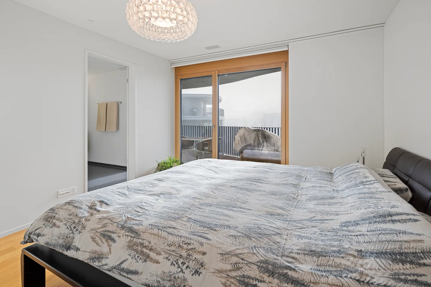 Wohntraum mit zwei Terrassen und traumhafter Seesicht - Foto 7 von 12