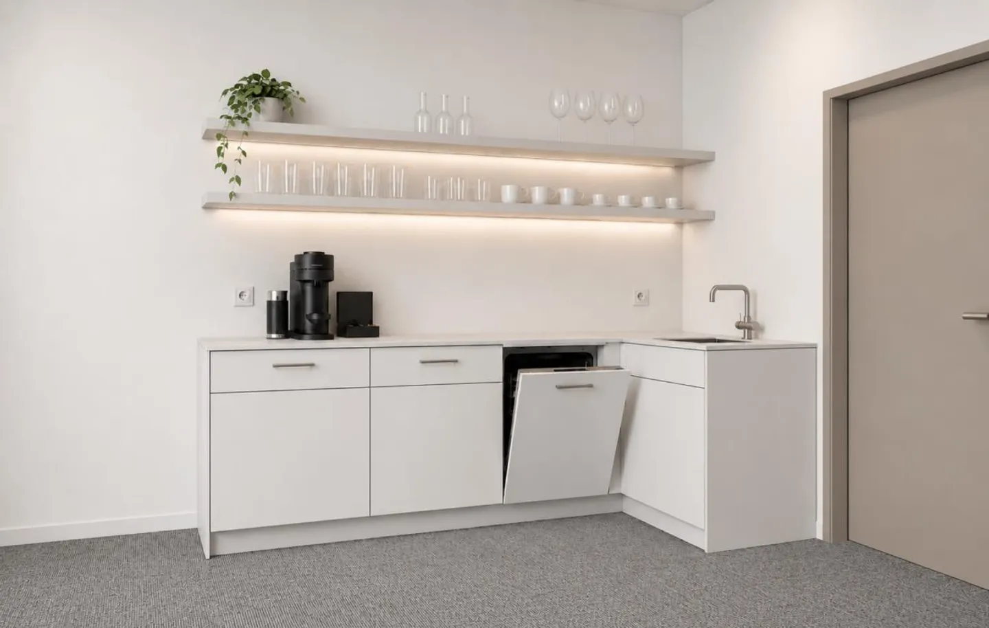 Spazi commerciali e per uffici in posizione ottimale con showroom - Foto 11 di 27