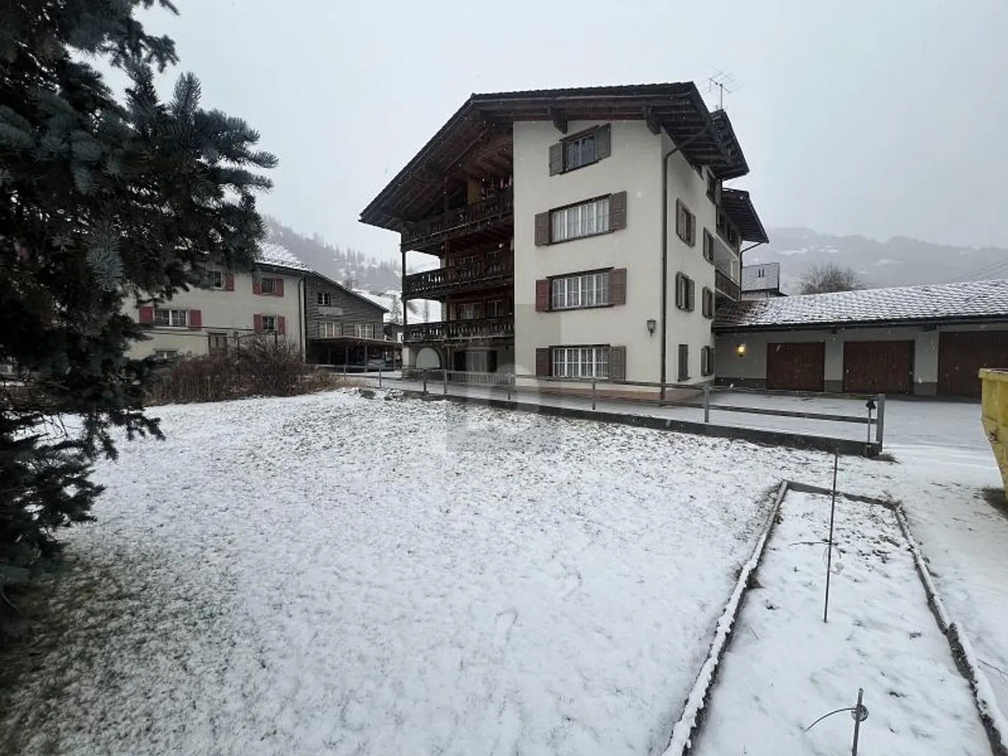 Immeuble résidentiel à vendre - Photo 1 sur 5