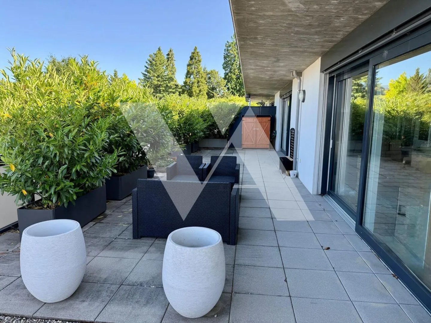 In vendita - Attico luminoso di 5,5 locali con grande terrazza e vista lago - Foto 7 di 7