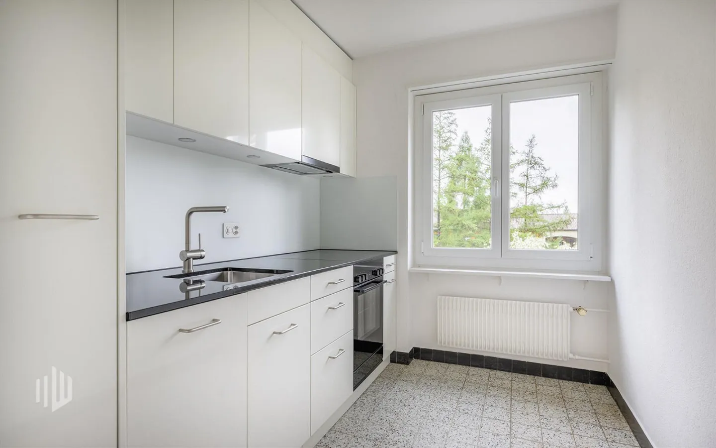 ImmoWyss -  Attraktives Mehrfamilienhaus mit 9 vermieteten Einheiten - Foto 3 von 8