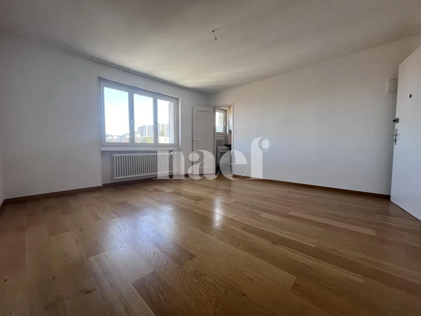 Beautiful renovated studio - Photo 3 of 7