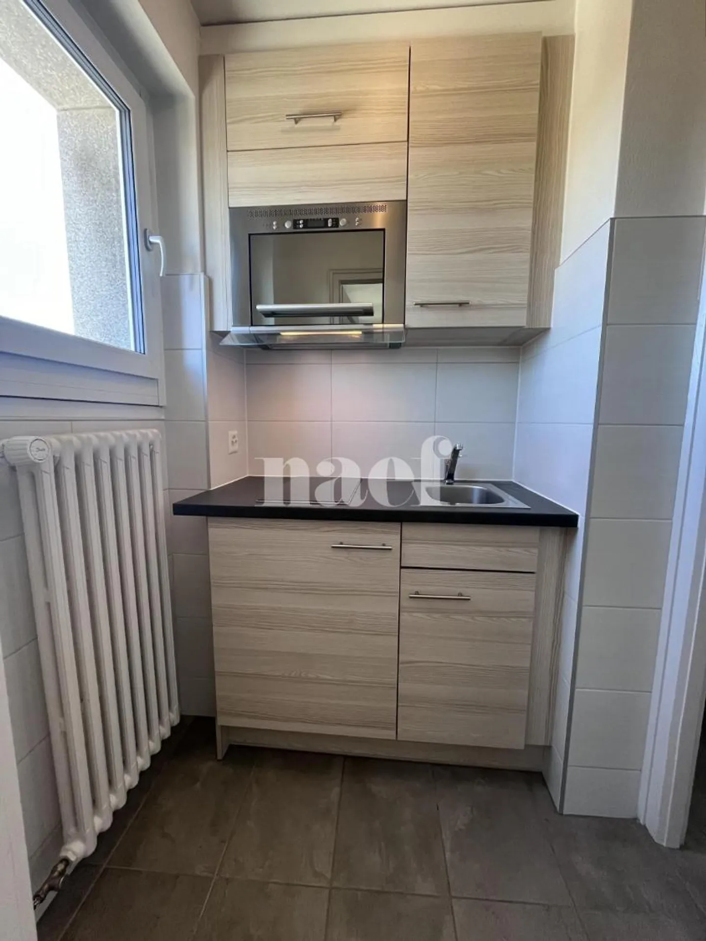 Beautiful renovated studio - Photo 1 of 7