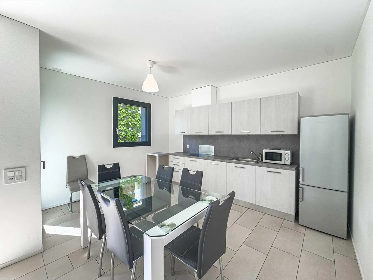 3,5-Zimmer-Wohnung mit Terrasse in Lugano - Foto 3 von 9