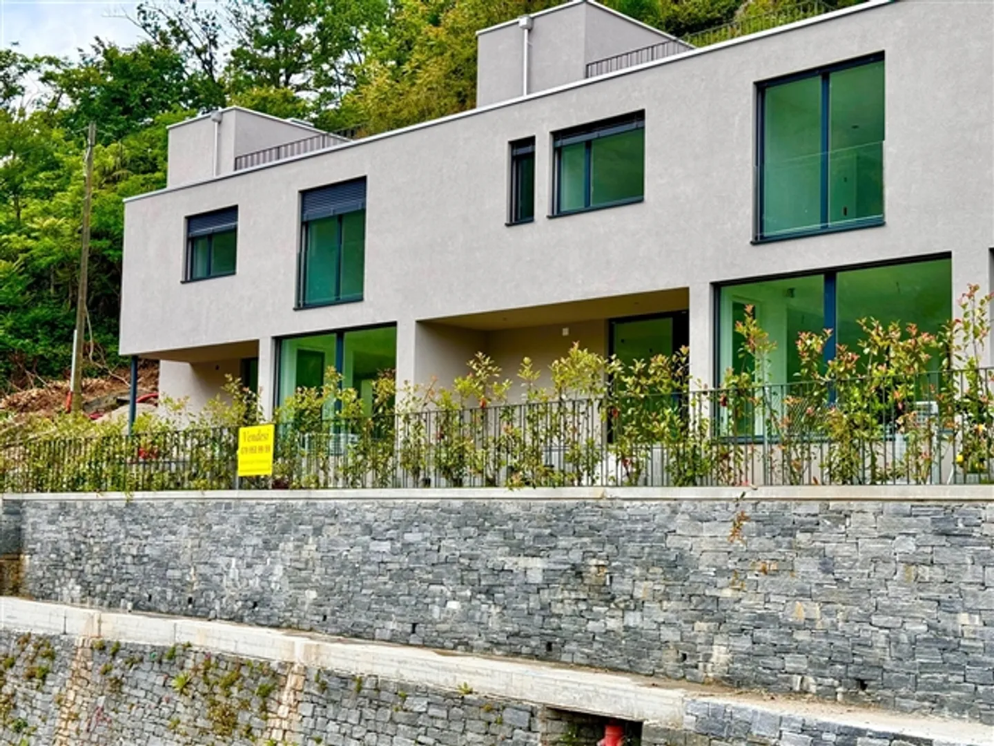 Ref. No. 2016 Two newly built houses in Losone - as a second home - Photo 3 of 13