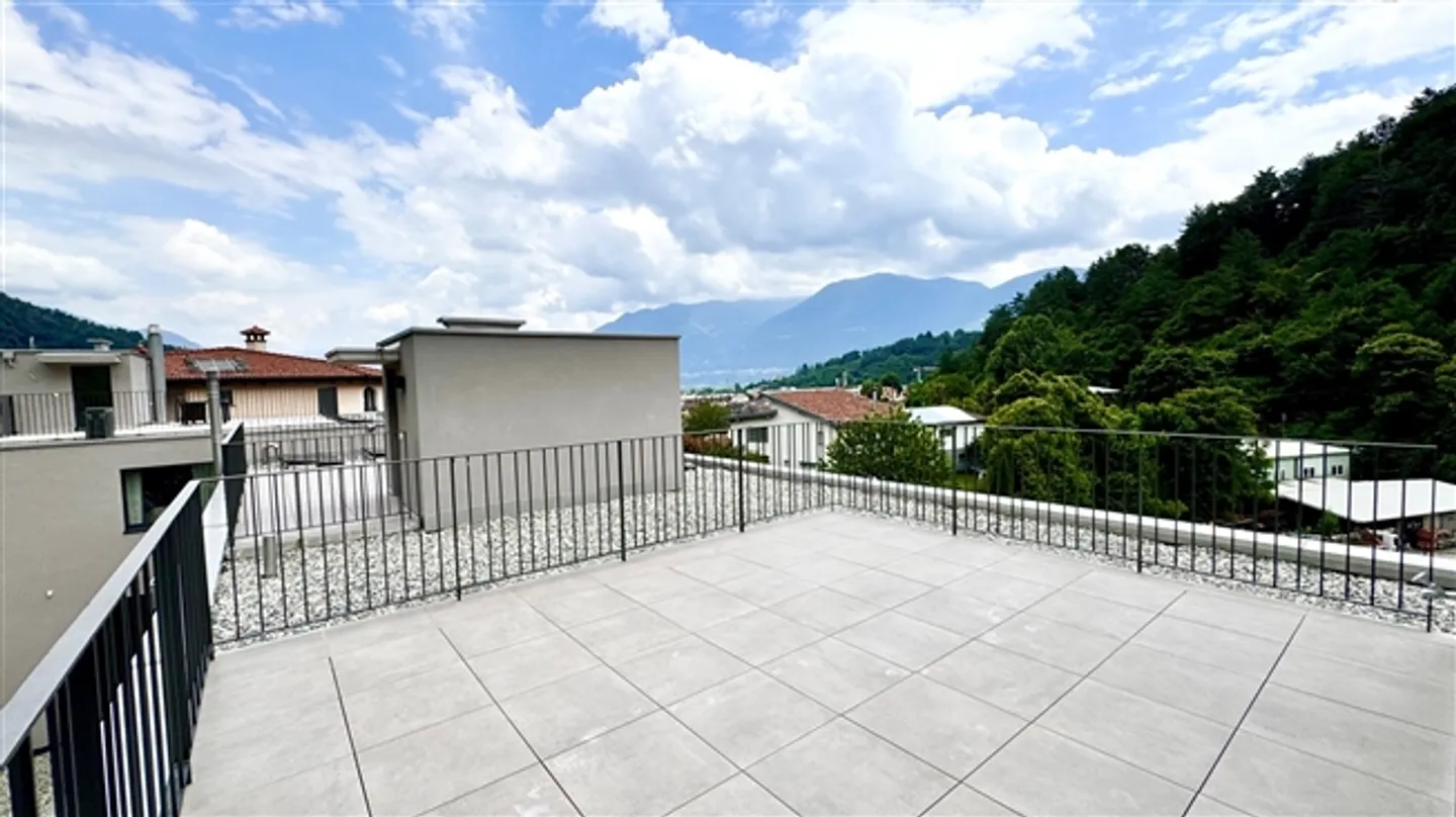 Ref. No. 2016 Two newly built houses in Losone - as a second home - Photo 5 of 13