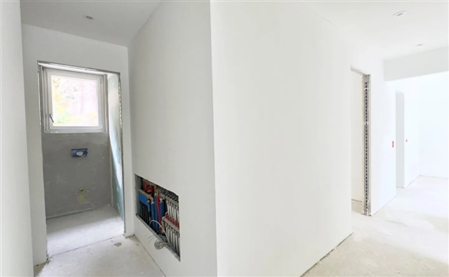 Ref. No. 2016 Two newly built houses in Losone - as a second home - Photo 11 of 13