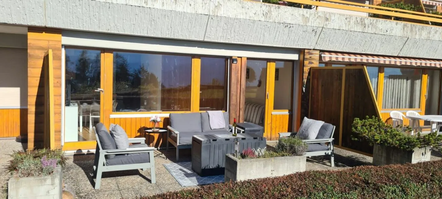 Chalet with Pool in Montana - Photo 7 of 10