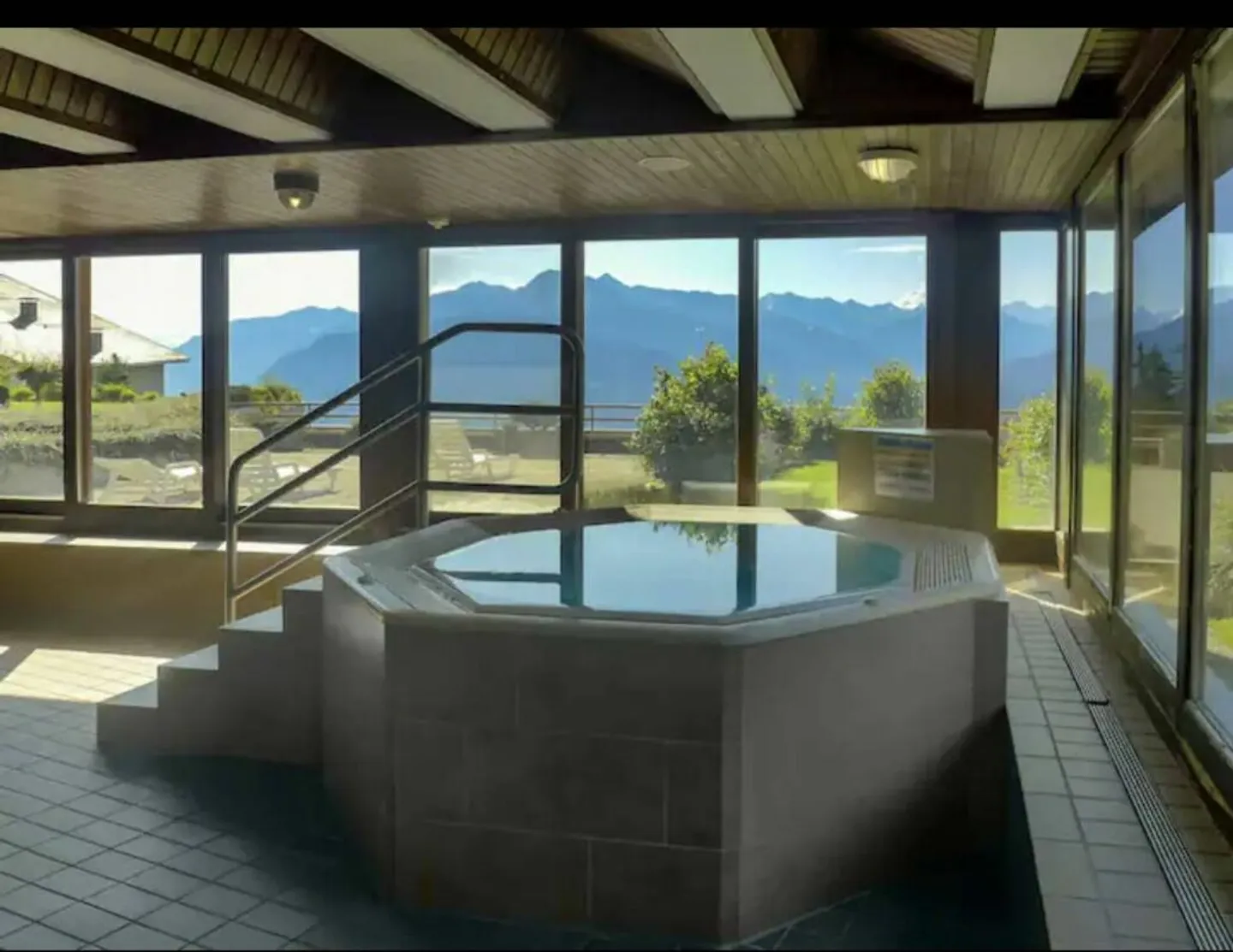Chalet with Pool in Montana - Photo 9 of 10