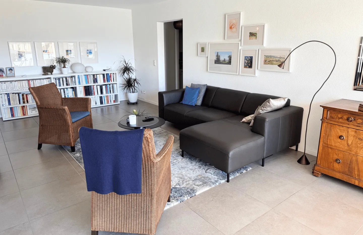 Magnificent 4.5-room apartment with terrace in Nyon - Sale in the form of a lifelong usufruct without rent - Photo 5 of 13