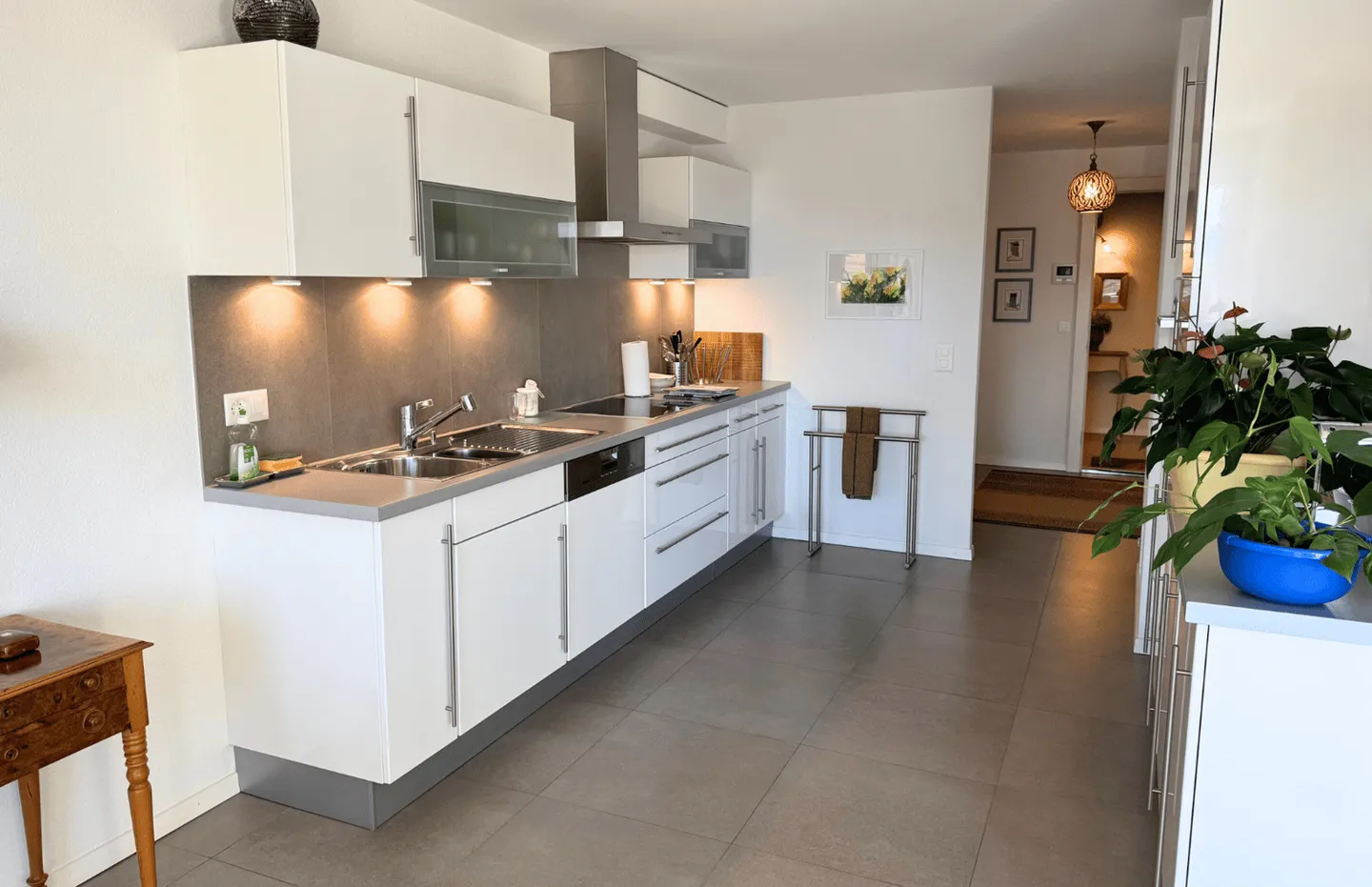 Magnificent 4.5-room apartment with terrace in Nyon - Sale in the form of a lifelong usufruct without rent - Photo 11 of 13