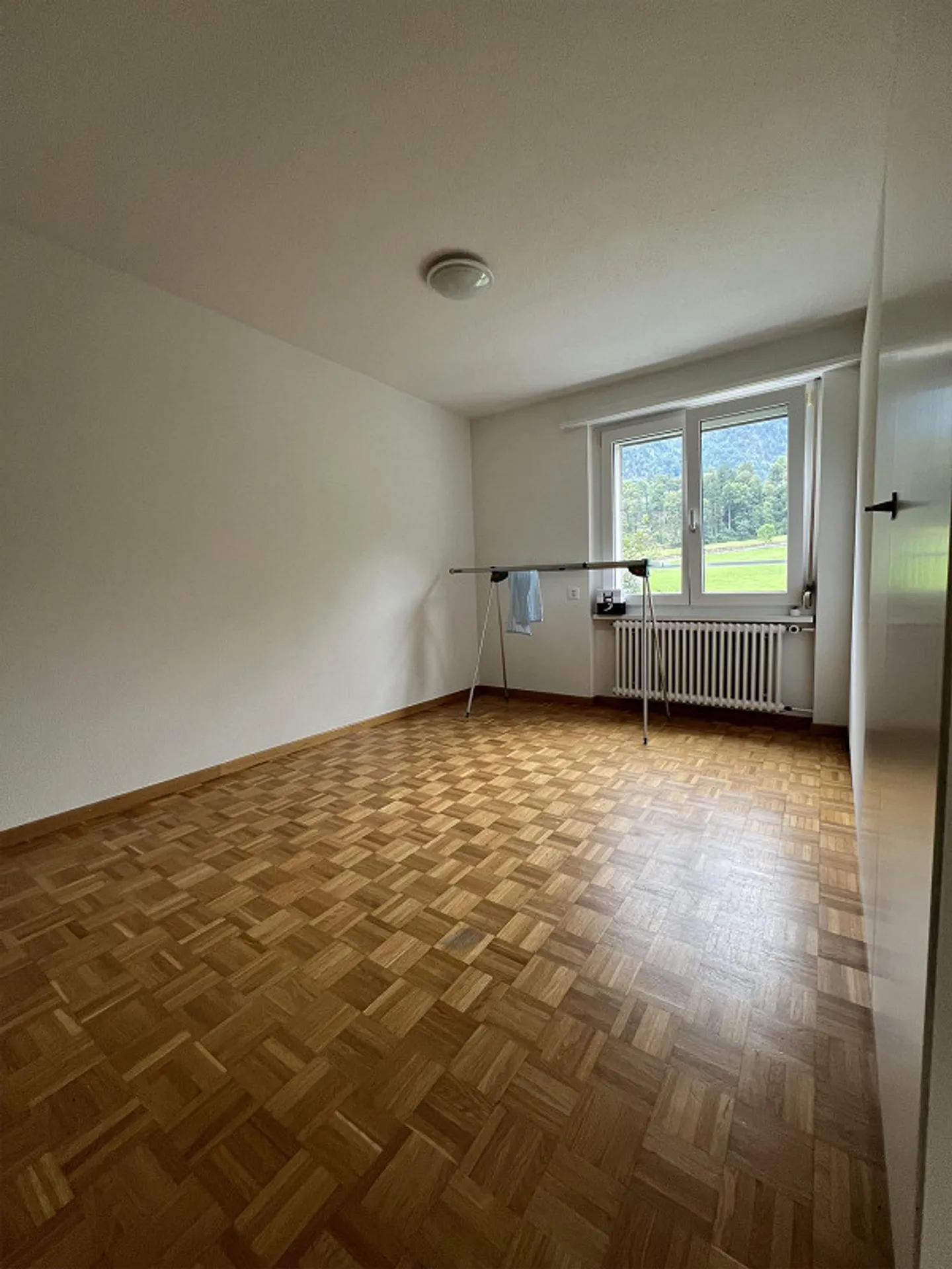 Bel et spacieux appartement de 4 pièces à Glarus - Photo 6 sur 9