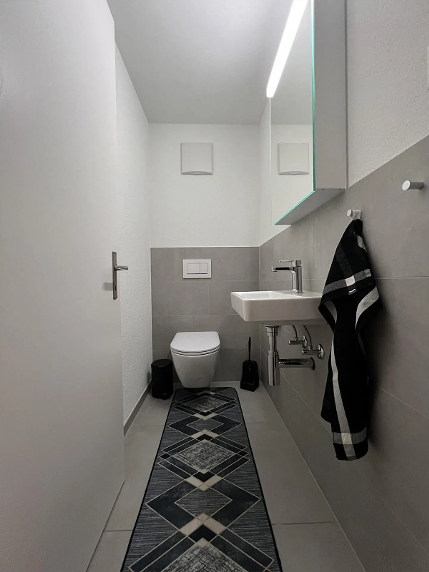 Bel et spacieux appartement de 4 pièces à Glarus - Photo 8 sur 9