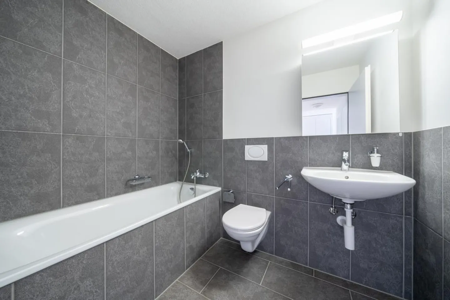 A cozy 3.5 room apartment on the 2nd floor - Your new home in Küttigen - Photo 9 of 10