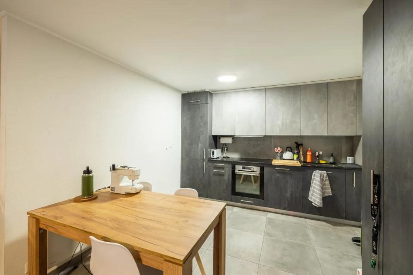 Edificio a uso misto con posizione ideale e rendimento locativo a Châble - Foto 8 di 13