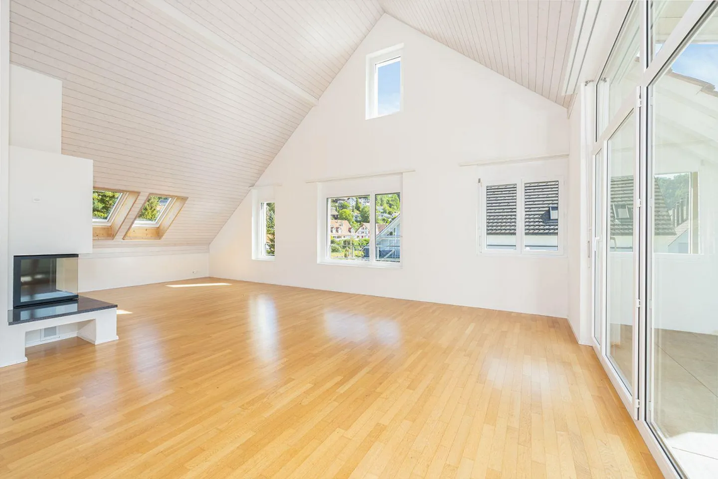 Geräumige Maisonettewohnung - Foto 4 von 13
