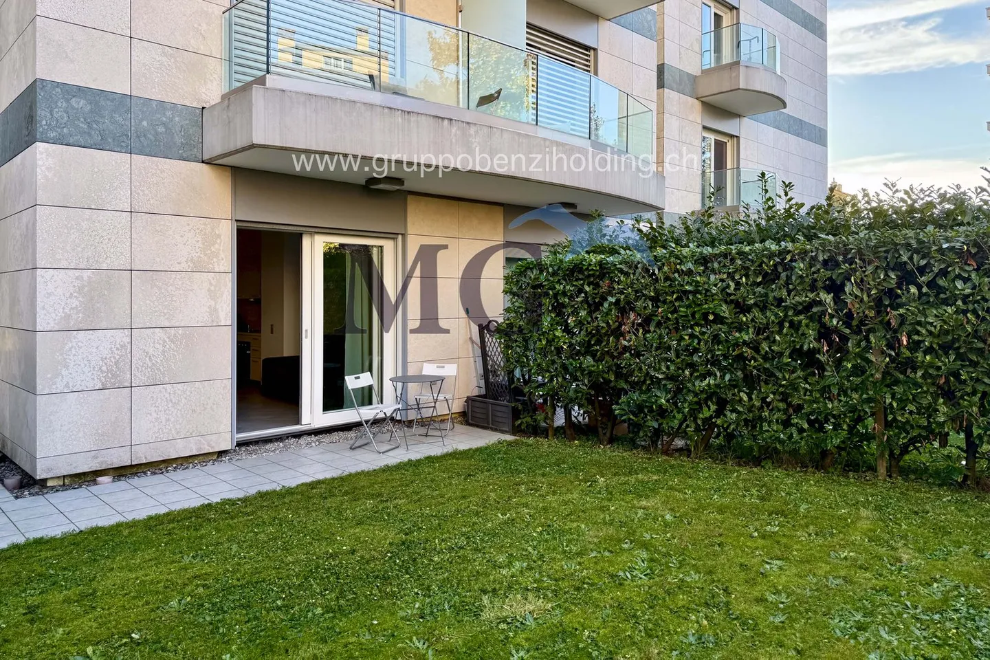 Appartement avec jardin, à quelques pas du lac de Lugano. - Photo 2 sur 20