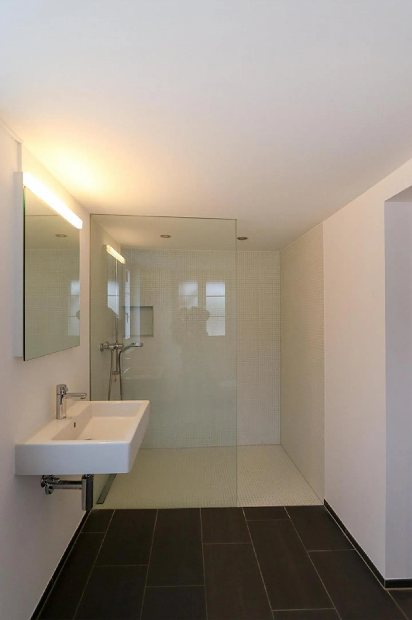 House in Knonau - Photo 7 of 13