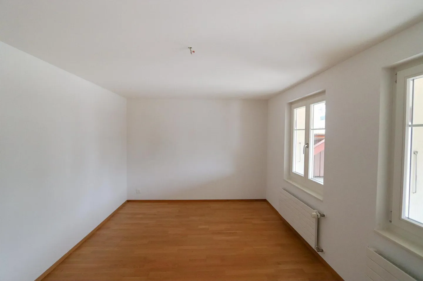 House in Knonau - Photo 12 of 13