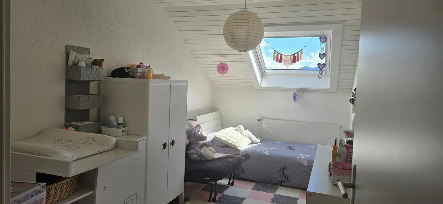 Charmante Dachwohnung in Buchs - Foto 8 von 11