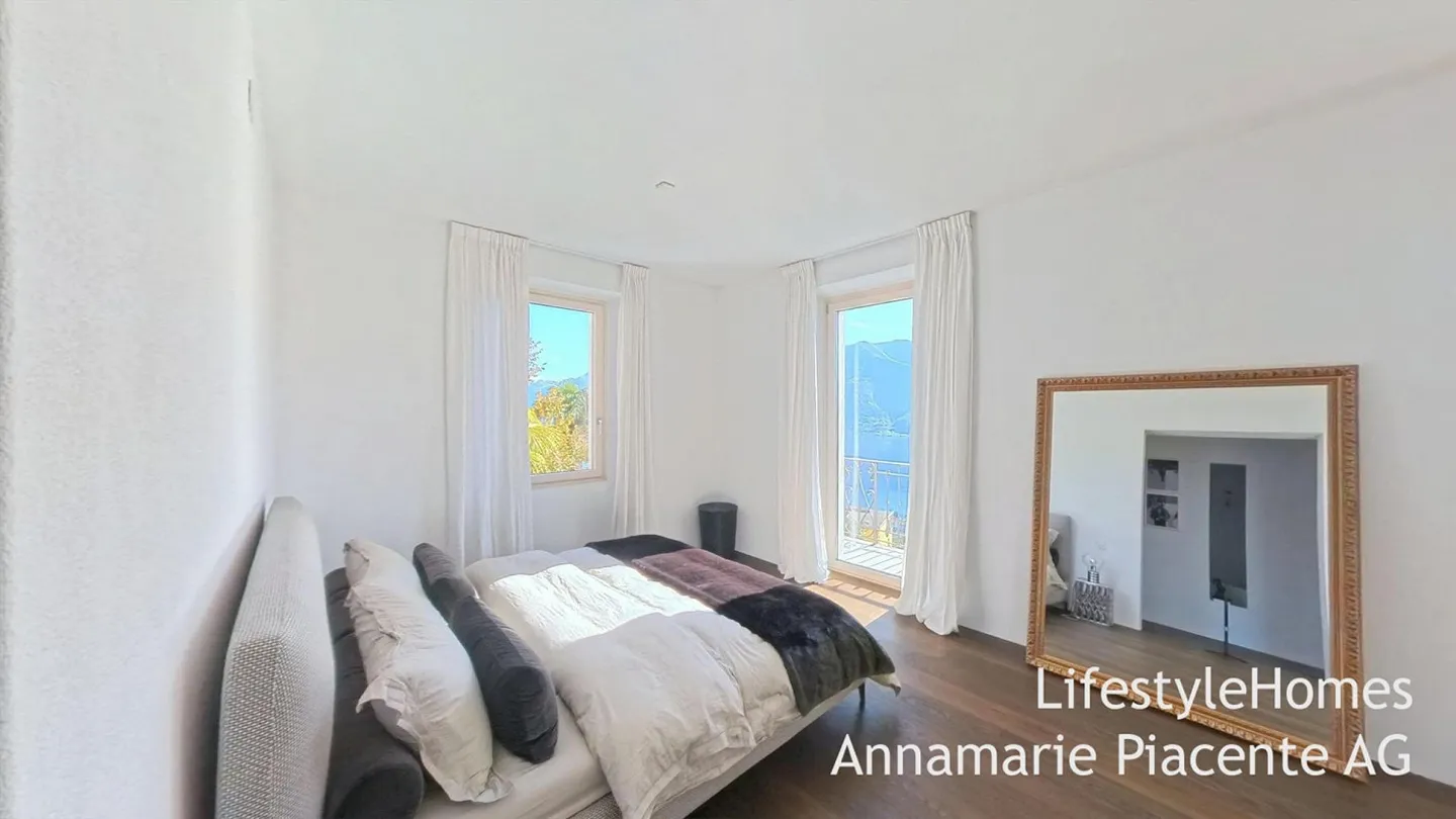 VILLA CON VISTA LAGO - Foto 16 di 23