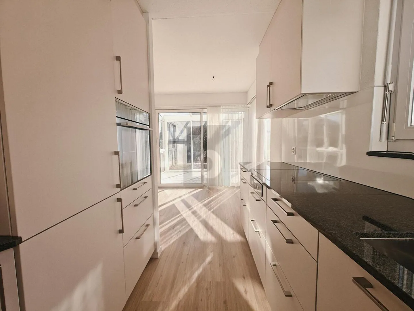 Tranquillo e Familiare con Veranda - Foto 3 di 6