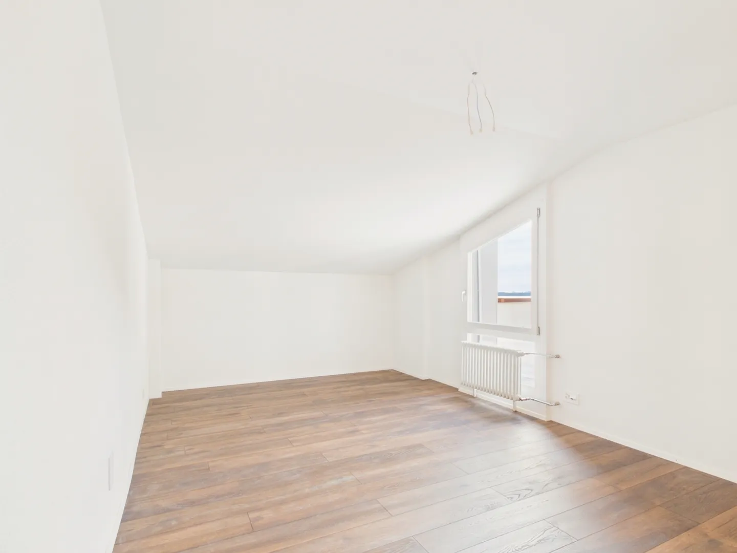 Moderno appartamento di 2,5 stanze con piscina - Foto 5 di 11