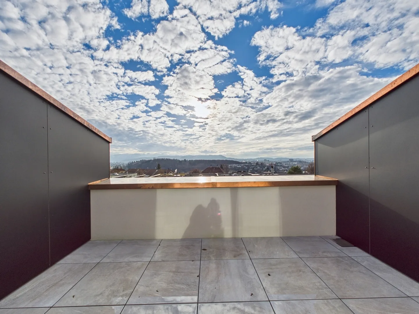 Moderno appartamento di 2,5 stanze con piscina - Foto 8 di 11