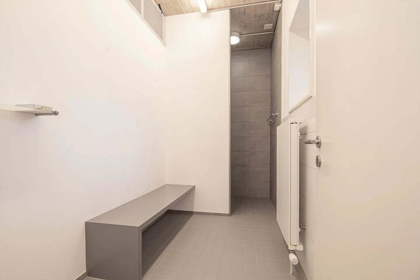 Attraktive Dienstleistungsfläche im Herzen von Huttwil zu vermieten - Foto 4 von 6