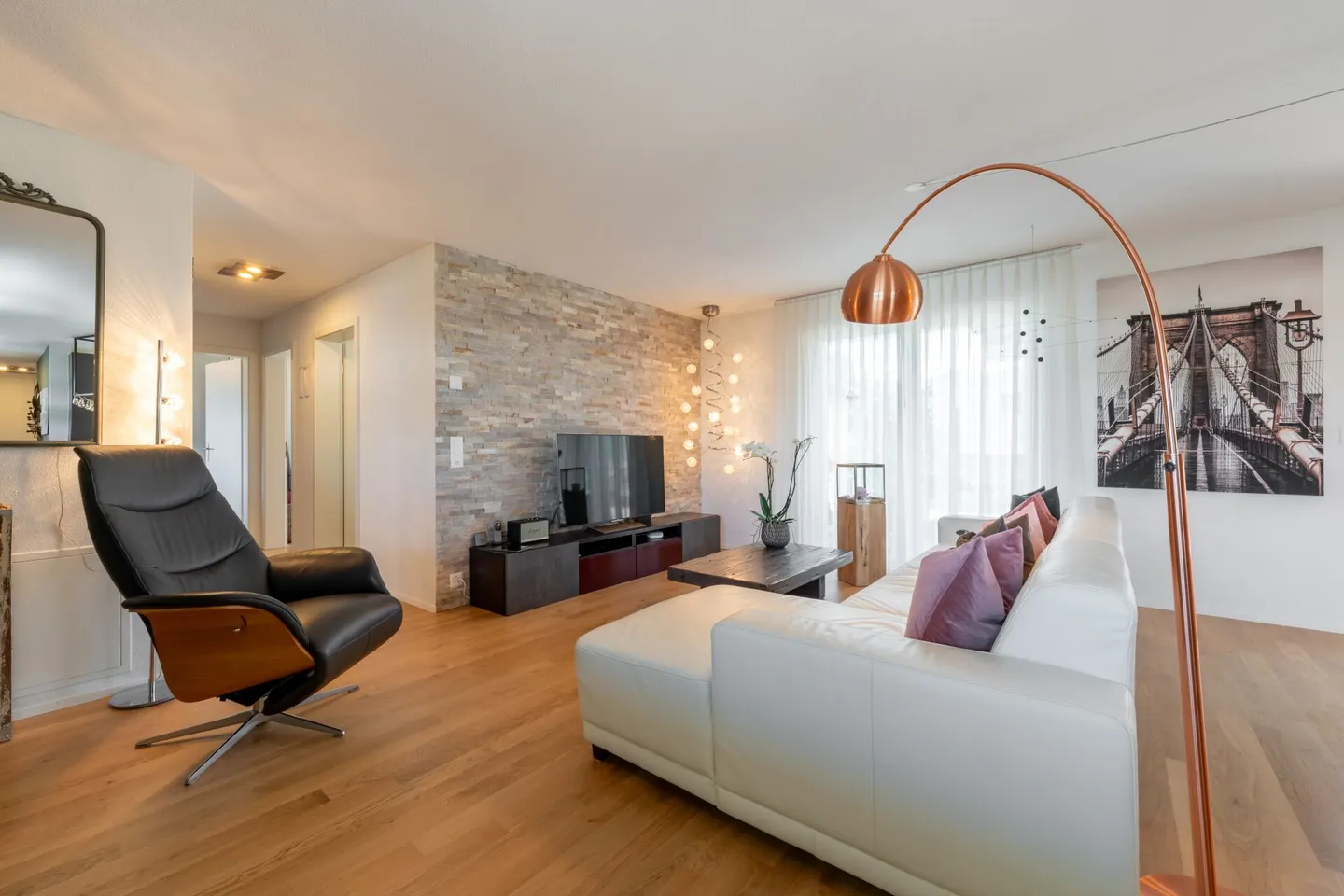 Appartement Attique Exclusif à Safenwil - Photo 2 sur 16