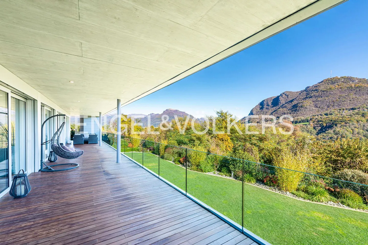 Sunny apartment in an exclusive residence in Montagnola - Photo 7 of 13