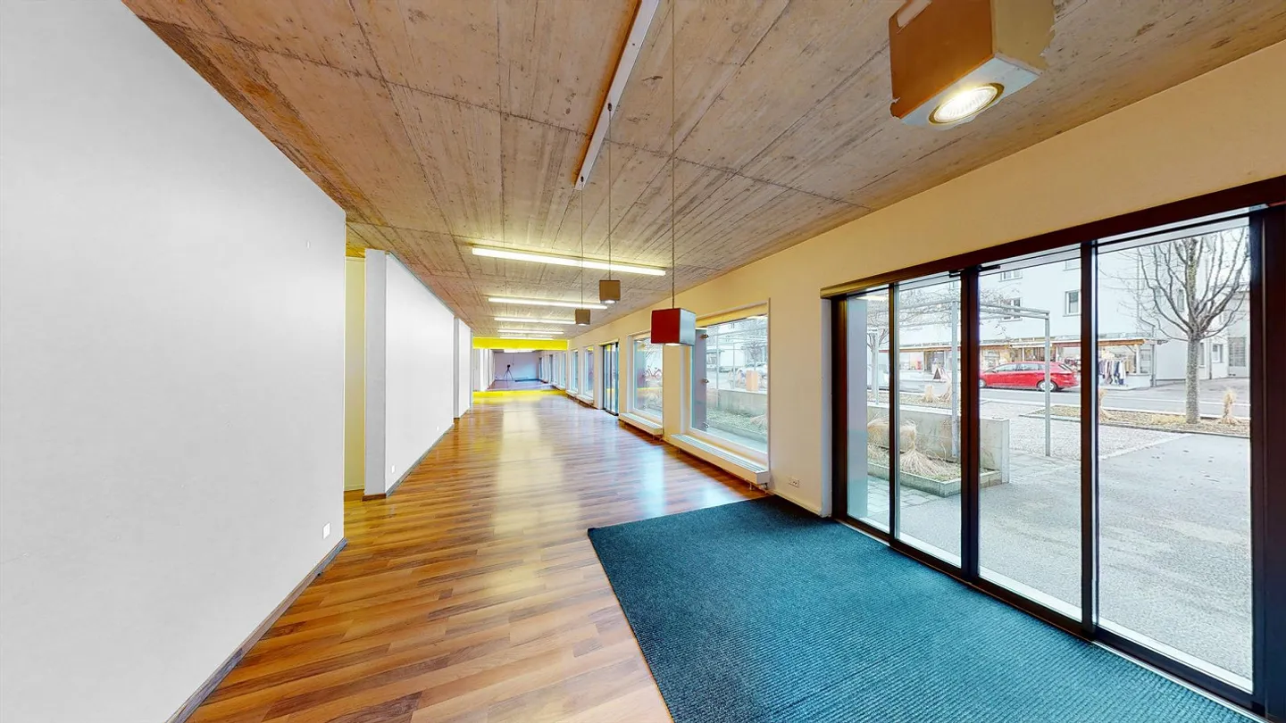 Attraktive Dienstleistungsfläche im Herzen von Huttwil zu vermieten - Foto 6 von 6