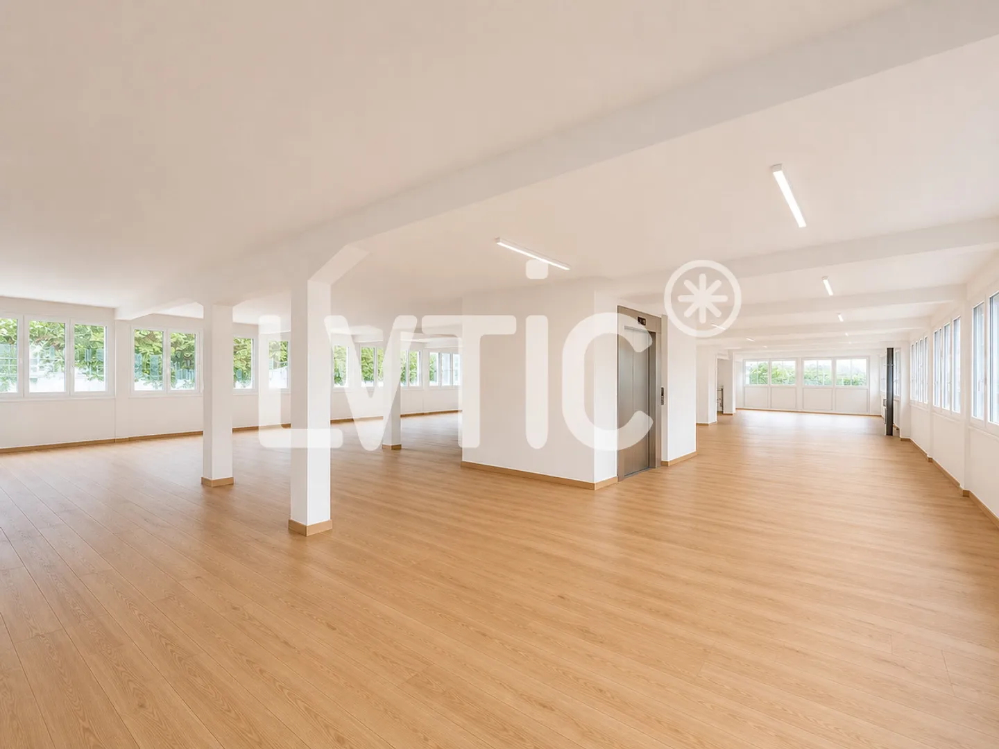 Offices, premises of 660 m2 for rent in Mont-sur-Lausanne / Blécherette - Photo 1 of 6
