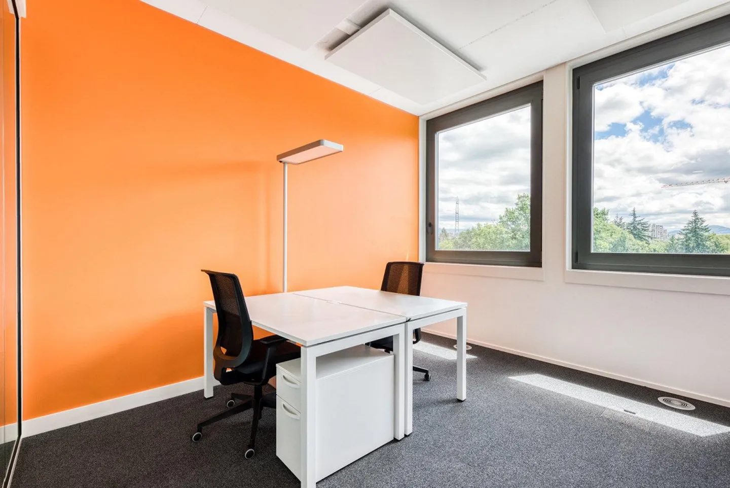 Ufficio per 2 persone presso Regus Airport - Foto 2 di 8