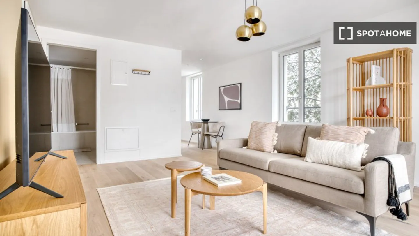 Wohnung mieten - Foto 2 von 14