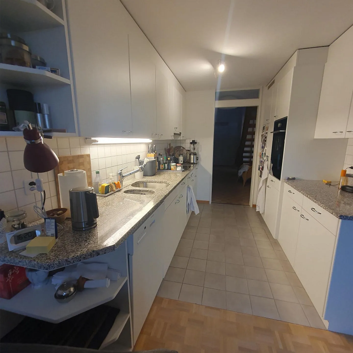 grosszügige 4.5 Zimmerwohnung mit Ausblick auf die Berner Alpen - Photo 2 of 11
