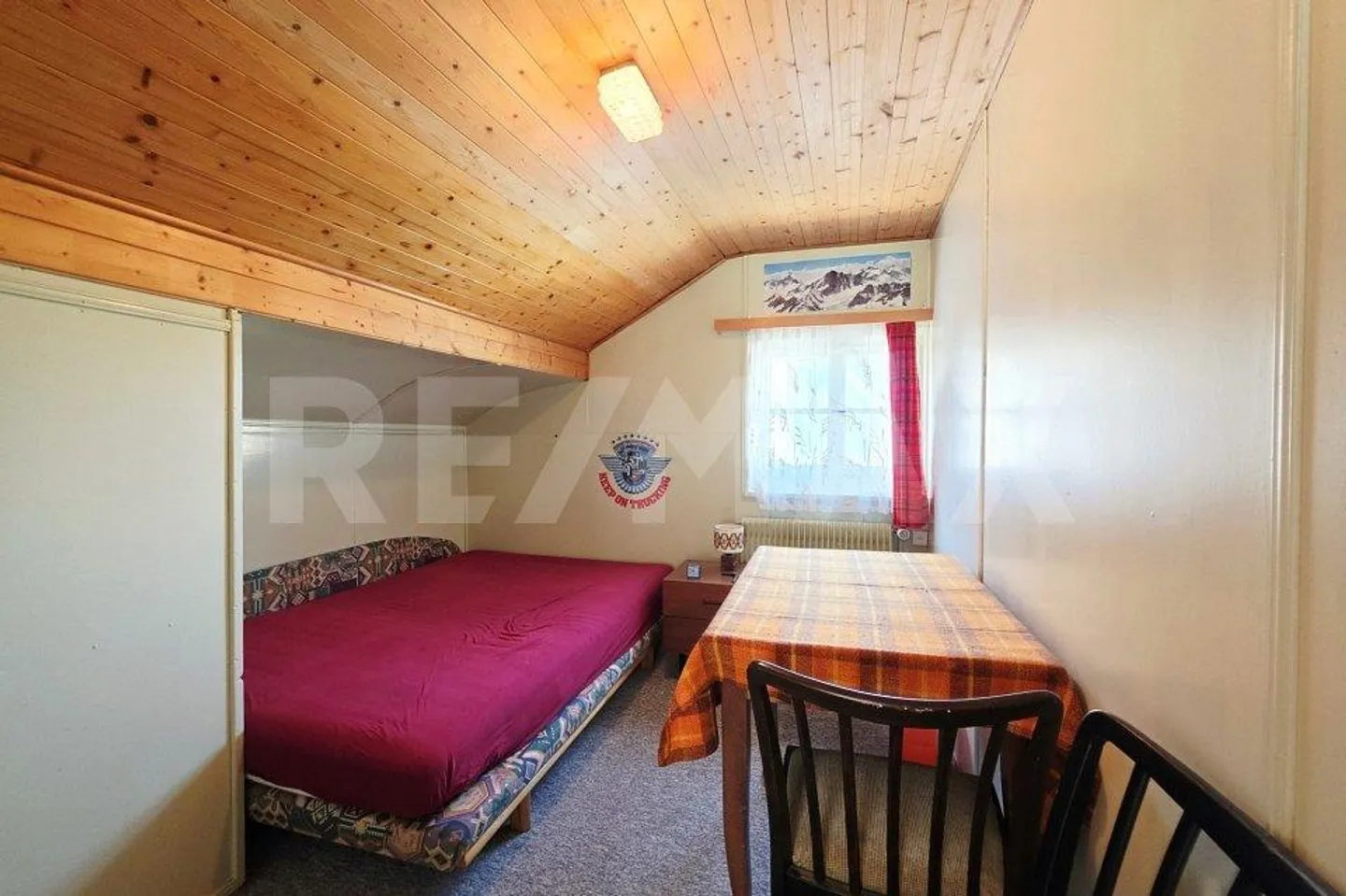 Zwei Häuser, ein Zuhause voller Möglichkeiten - Foto 9 von 13