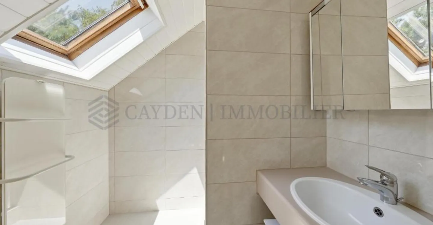 Renovated twin villa with independent studio in a privileged residential environment in Commugny - Photo 10 of 11