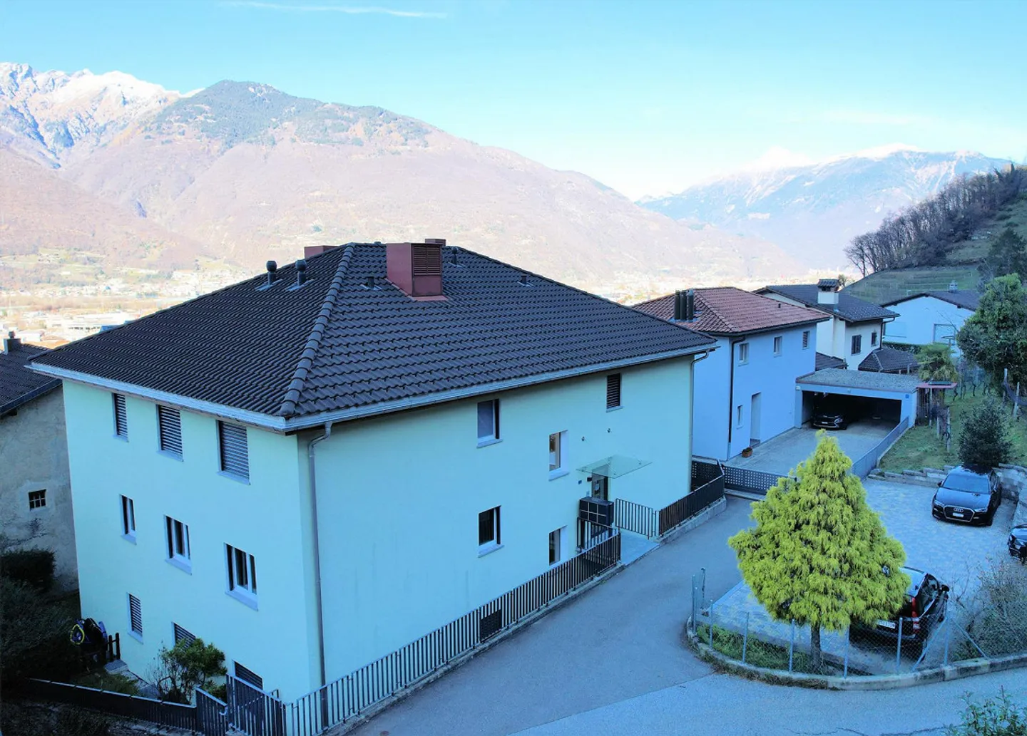 Appartamento Incantevole in Zona Tranquilla - Foto 3 di 17