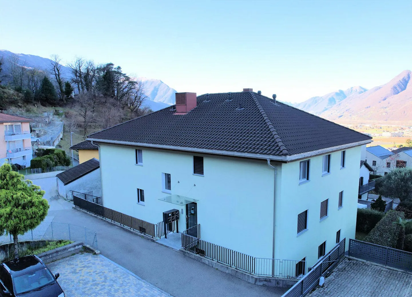 Appartamento Incantevole in Zona Tranquilla - Foto 4 di 17