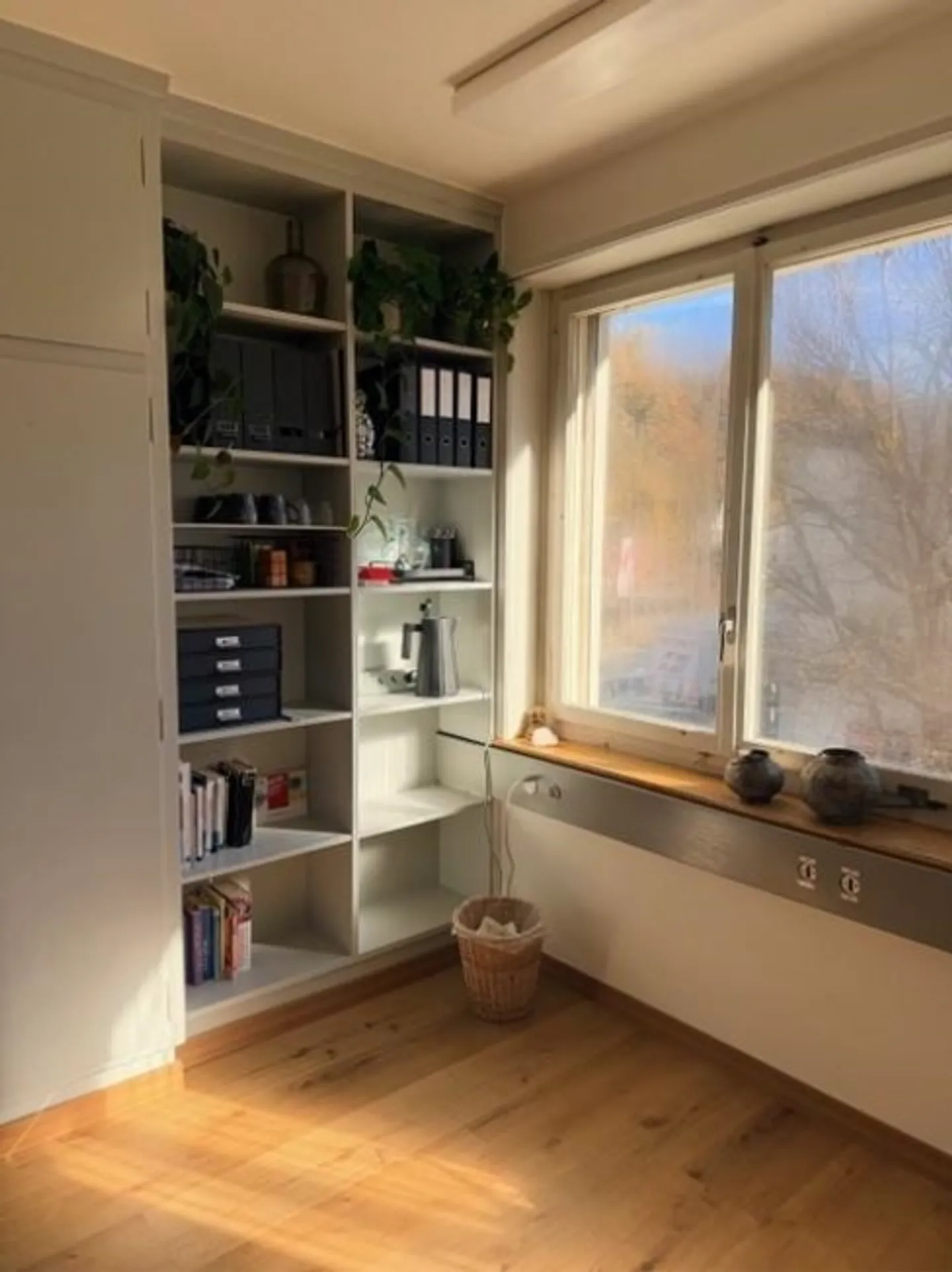 Attractive office space for rent - Photo 3 of 4