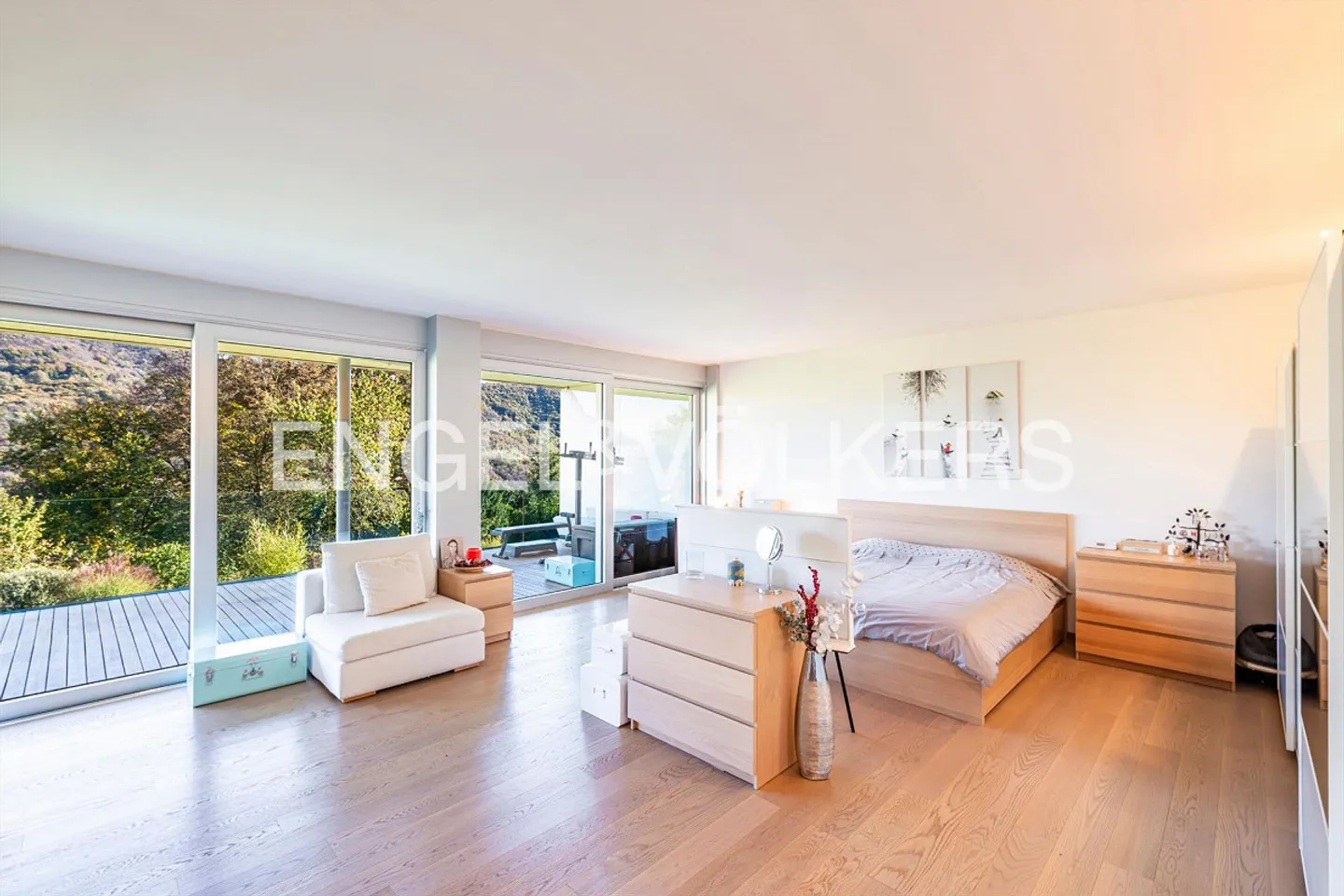 Sunny apartment in an exclusive residence in Montagnola - Photo 9 of 13