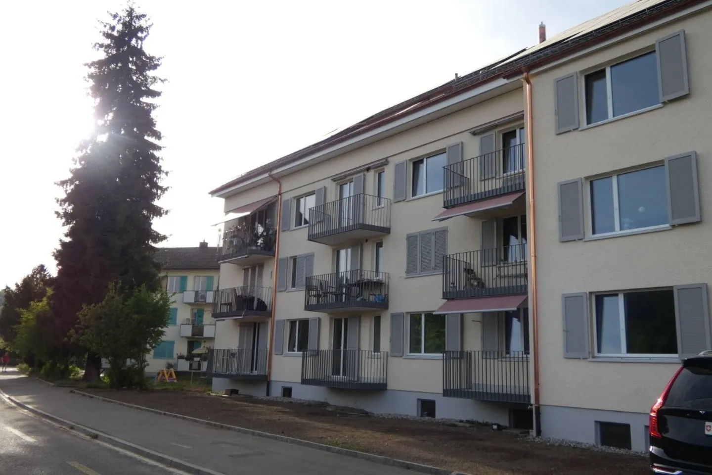 Appartamento moderno di 3.5 locali, prima occupazione dopo ristrutturazione completa - Foto 1 di 2