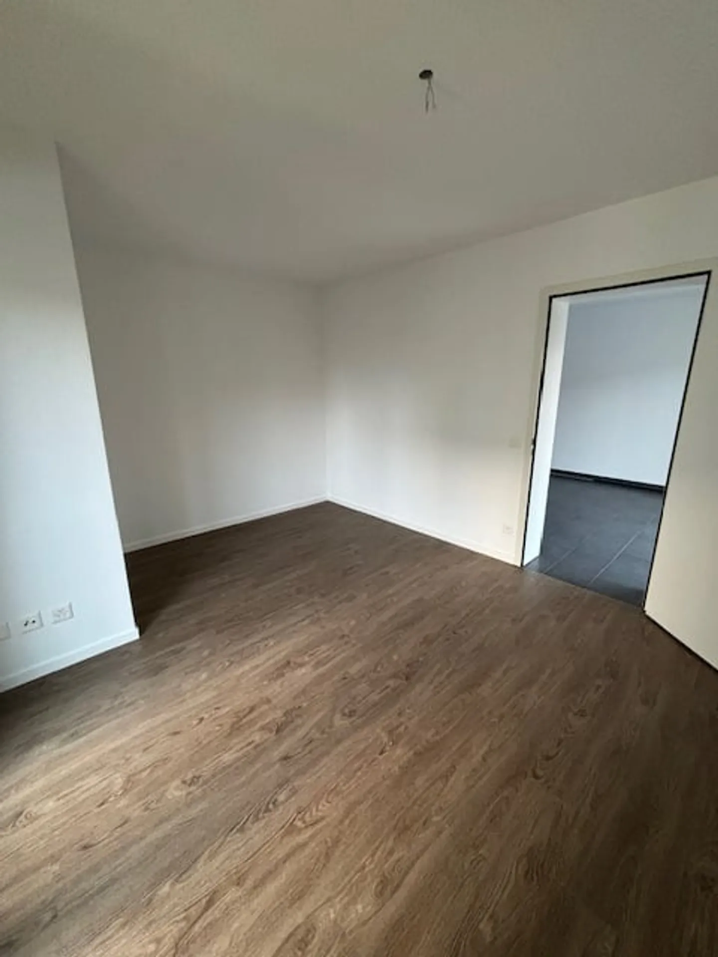 Wir vermieten eine 2.5-Zimmer-Wohnung in Cadenazzo - Foto 6 von 9