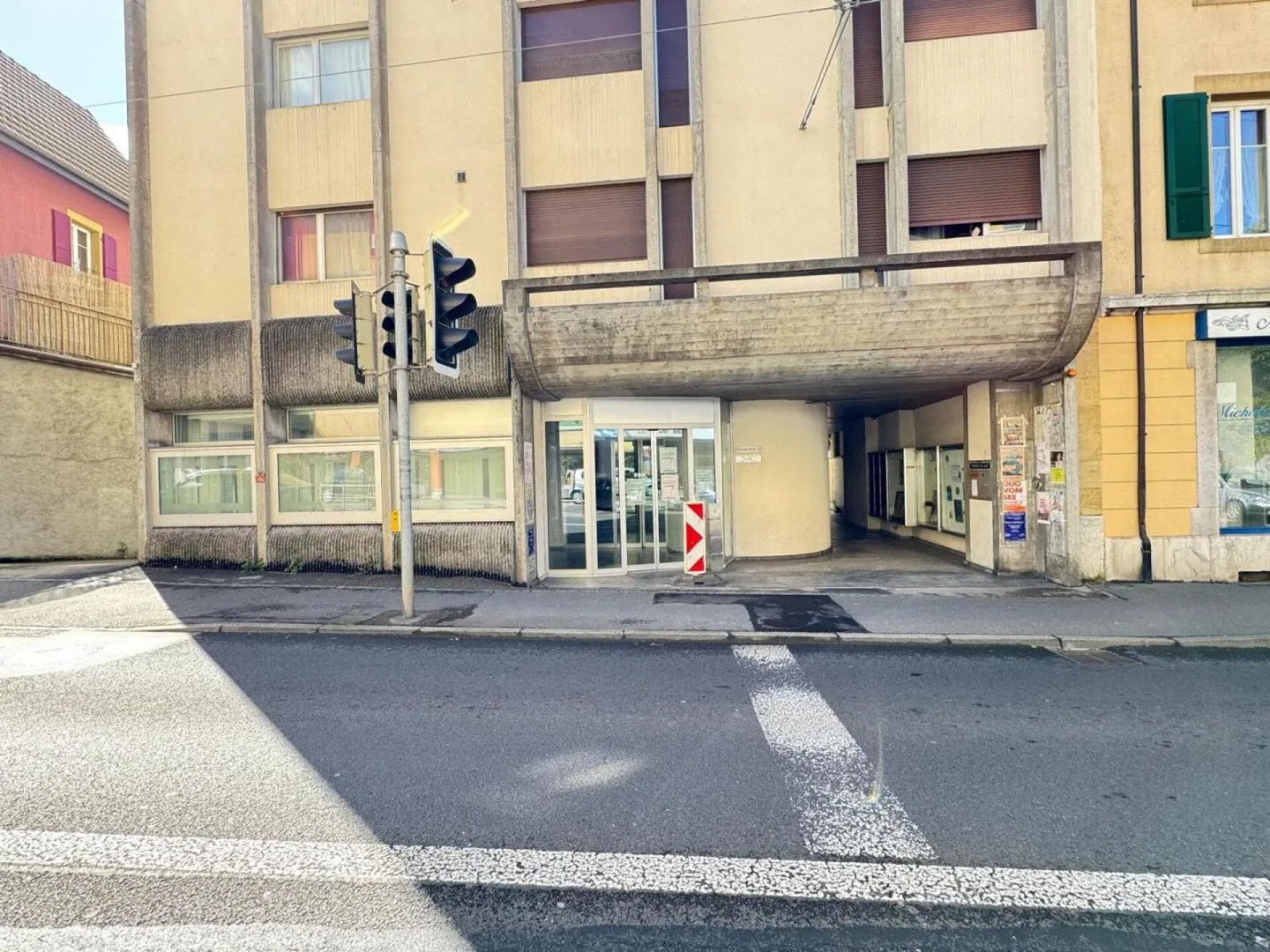 Laden 447 m2 in Peseux - Foto 14 von 16