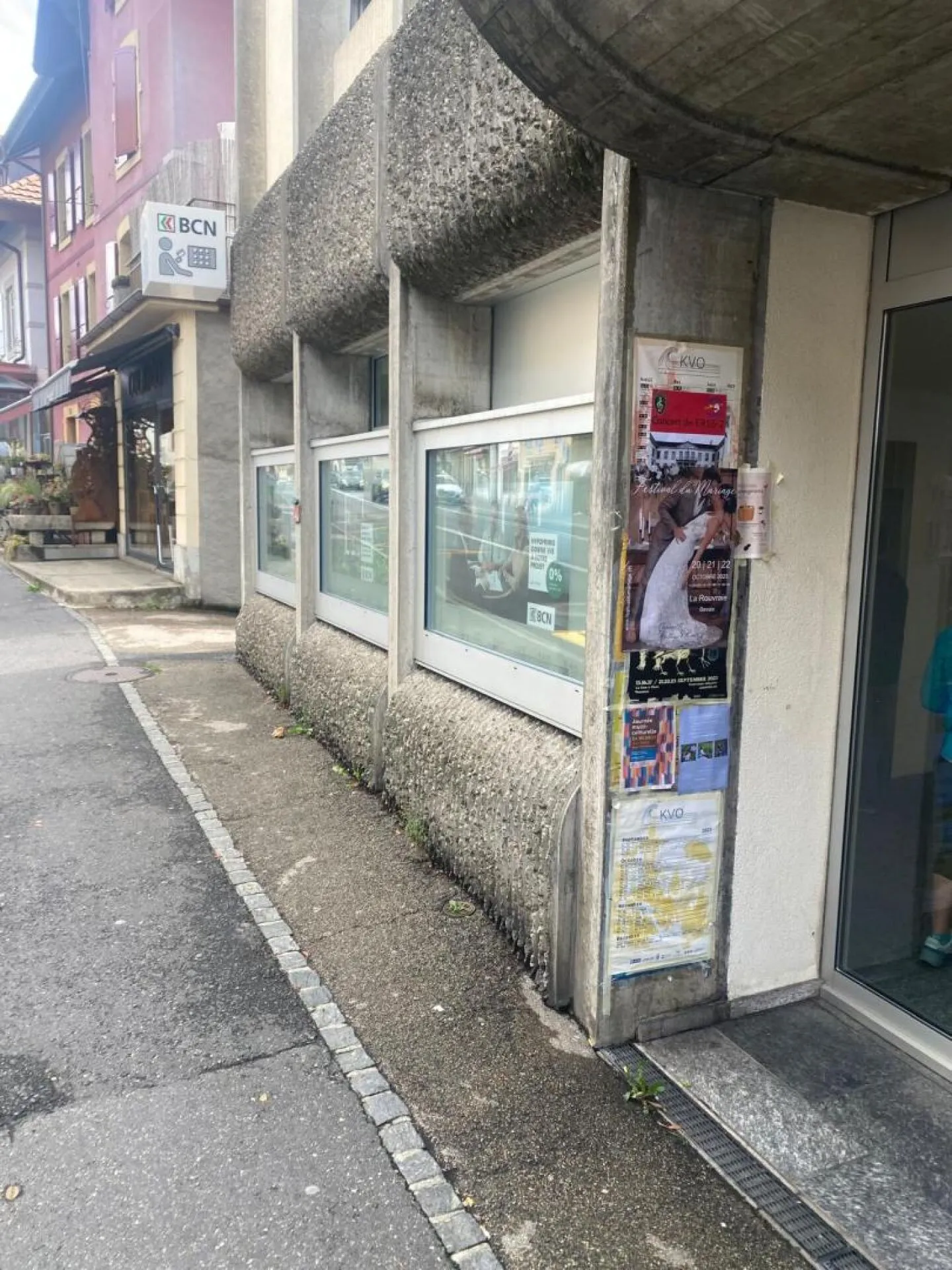 Laden 447 m2 in Peseux - Foto 15 von 16