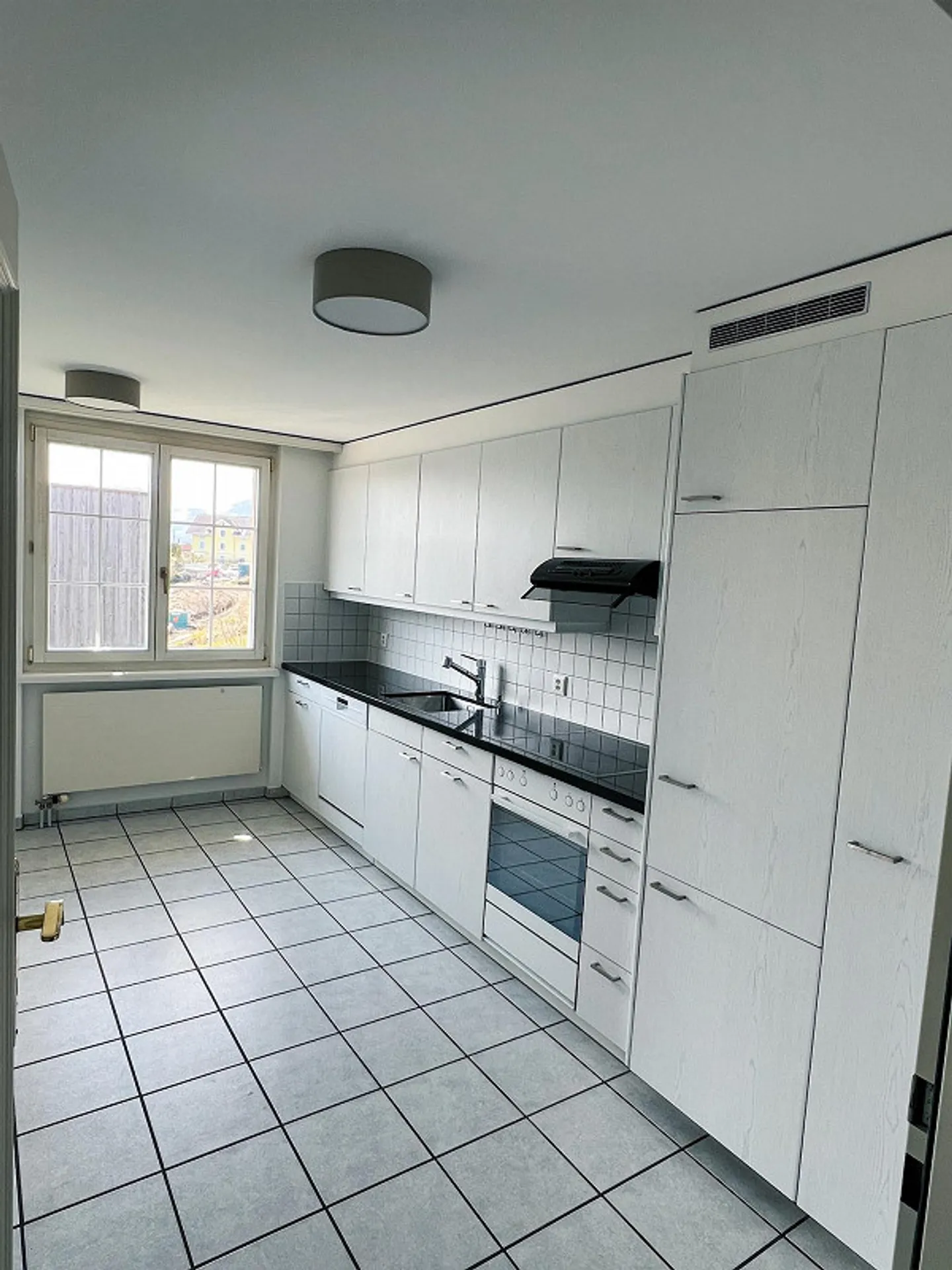 2 ½ Room Apartment with Balcony in Balgach for Rent - Photo 3 of 6