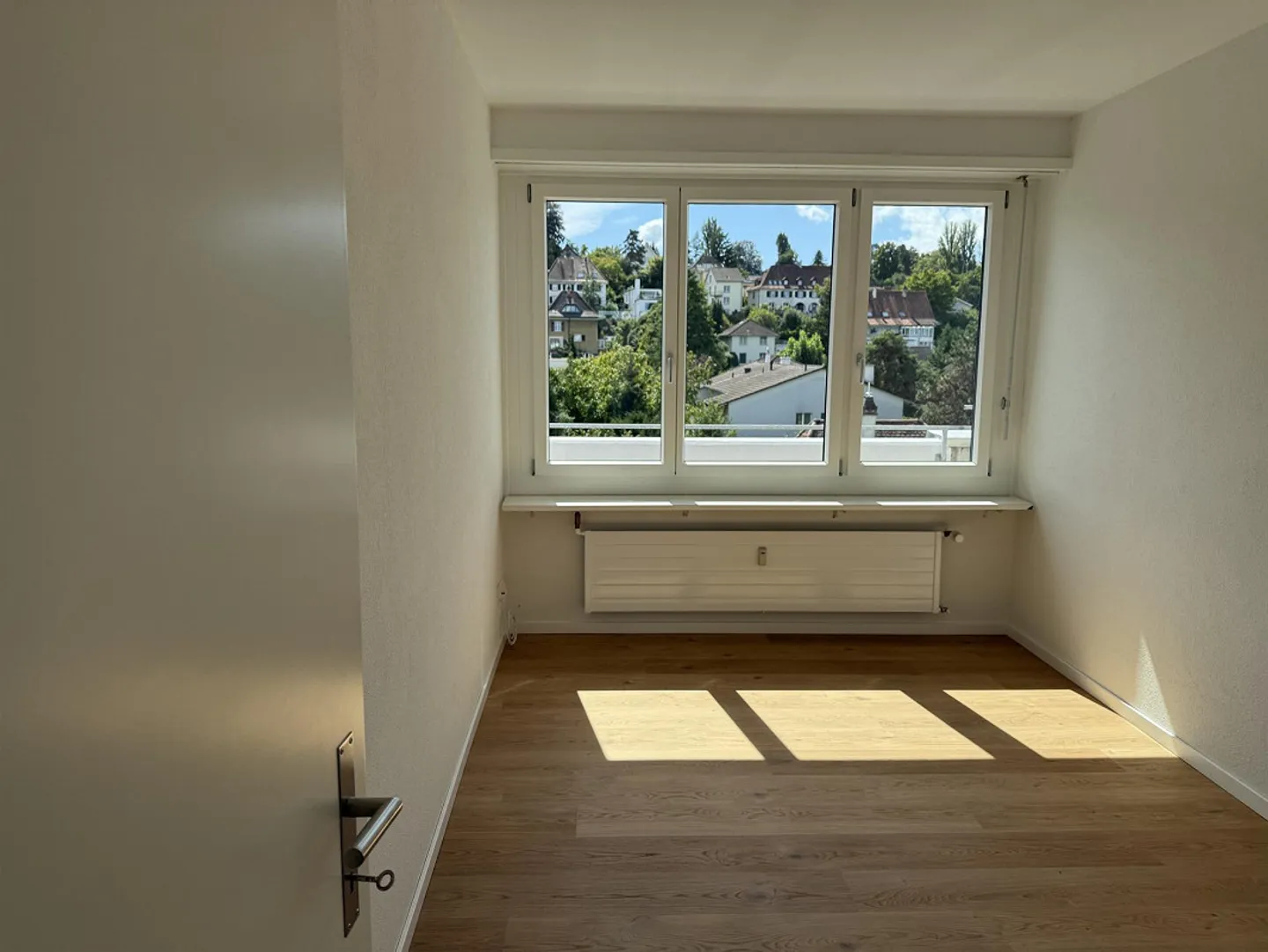 Lumineux avec terrasse généreuse et vue panoramique - Photo 9 sur 14