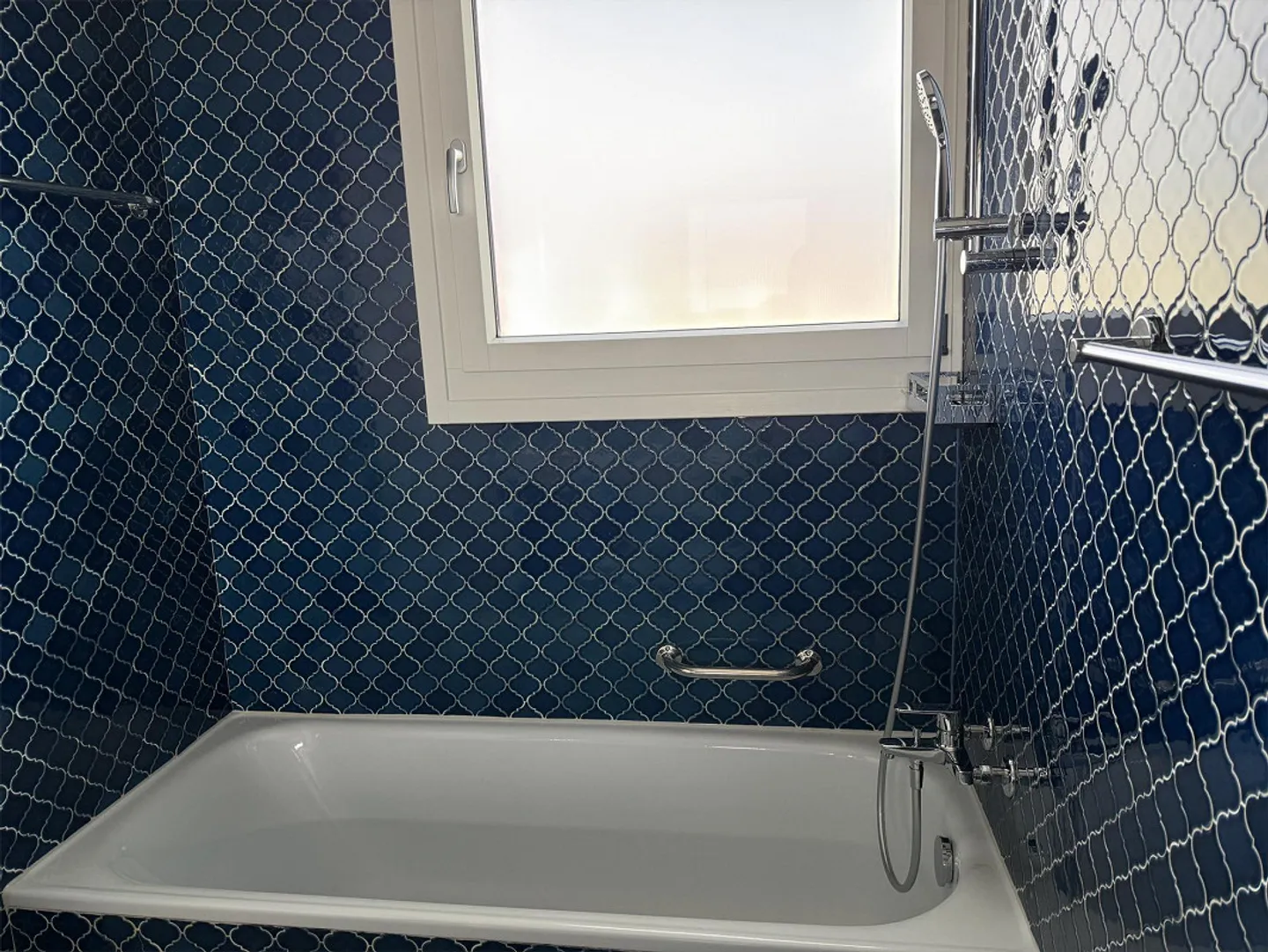 Lumineux avec terrasse généreuse et vue panoramique - Photo 11 sur 14