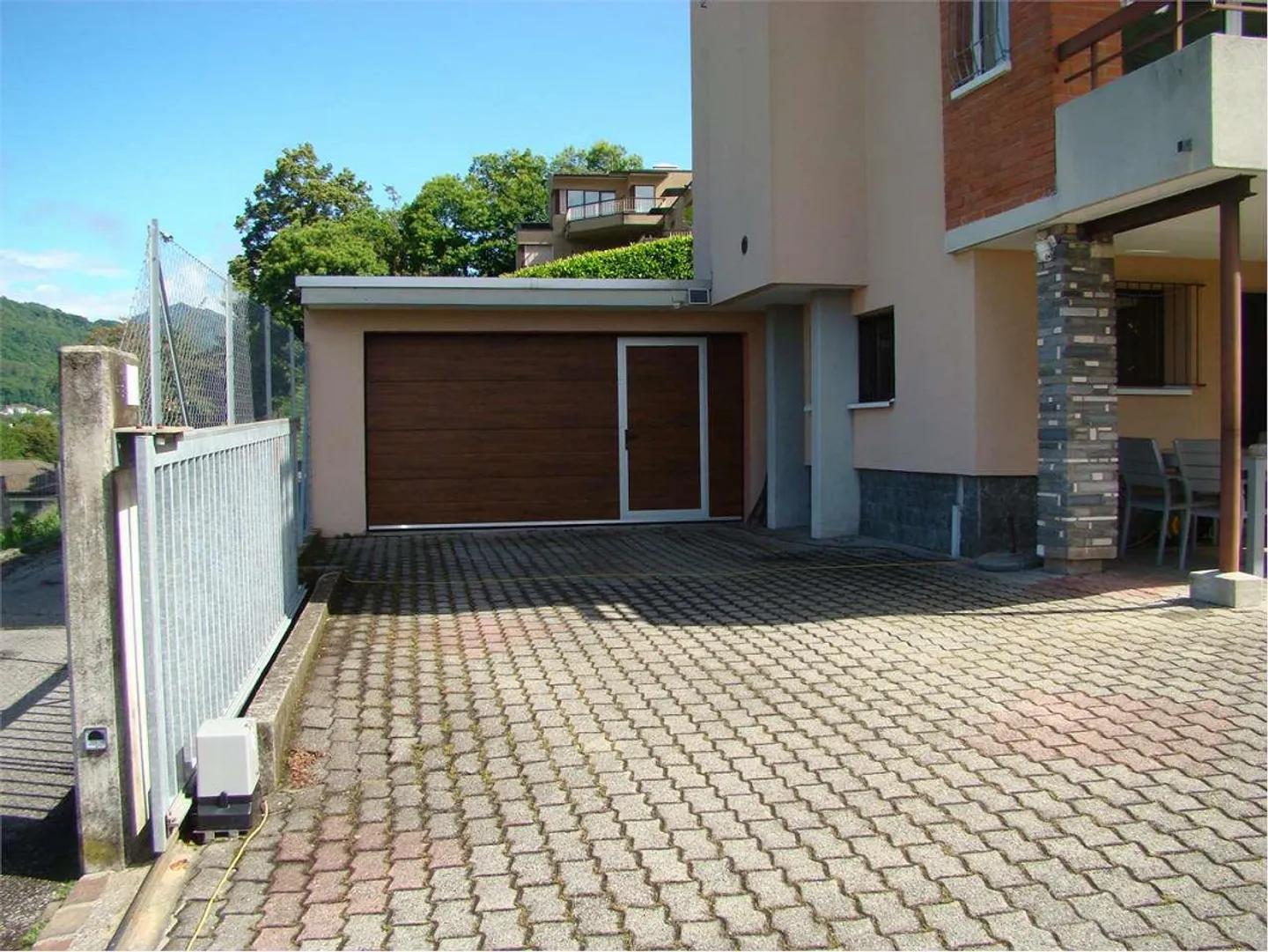 Maison bifamiliale à vendre - Photo 3 sur 13